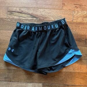 Under Armour Women's Athletic Gym Shorts Sz Medium Black